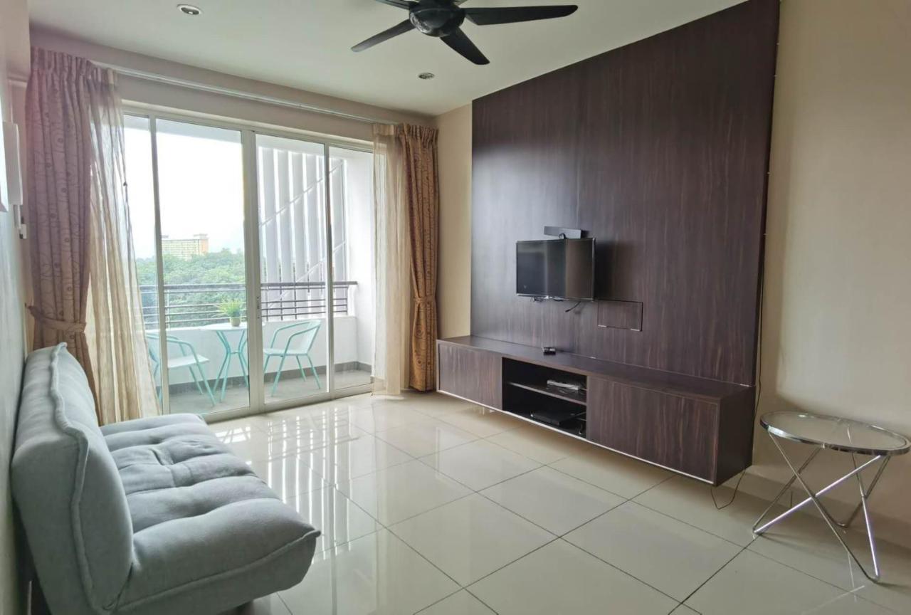 Majestic R&c 2 & 3 Apartment *